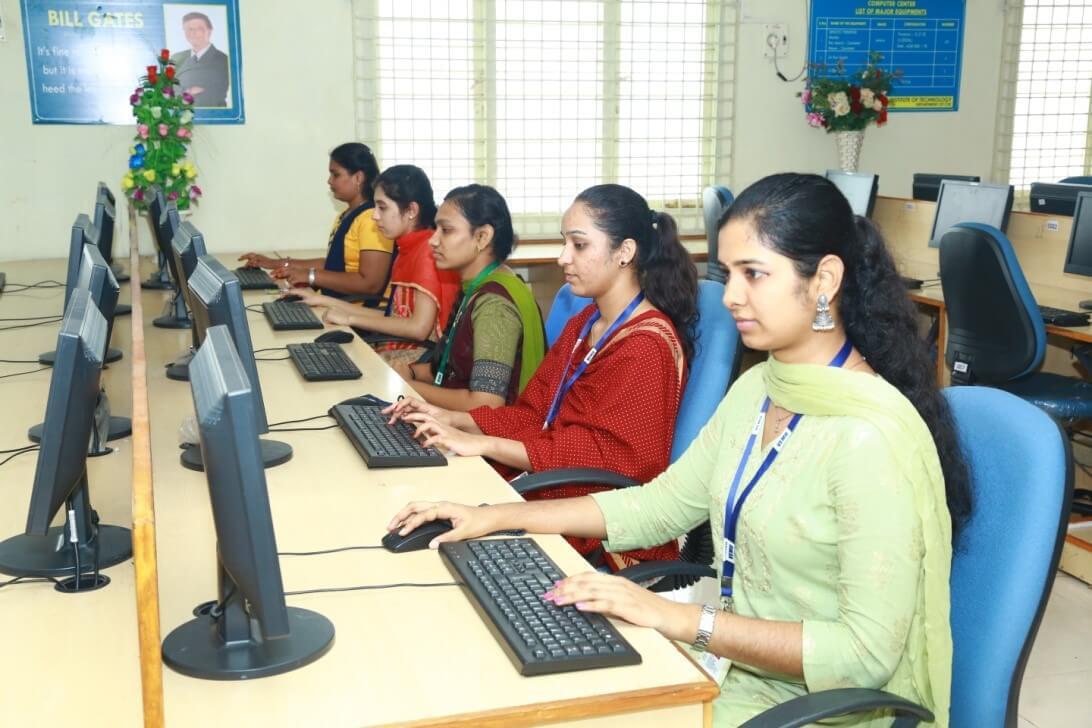 Vemu Institute of Technology Chittoor Computer Lab photo 8